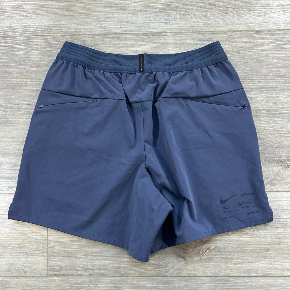 Nike A.P.S. Dri-FIT 6